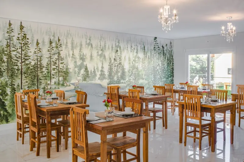Café da manhã e refeições em Altitude Lodge (Campos do Jordão)