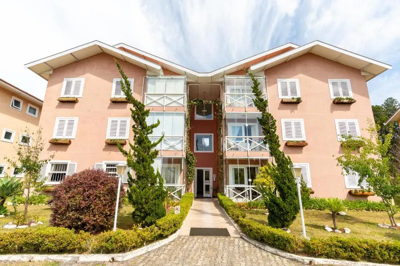 Apartamento Sobre As Nuvens: fachada, em Campos do Jordão