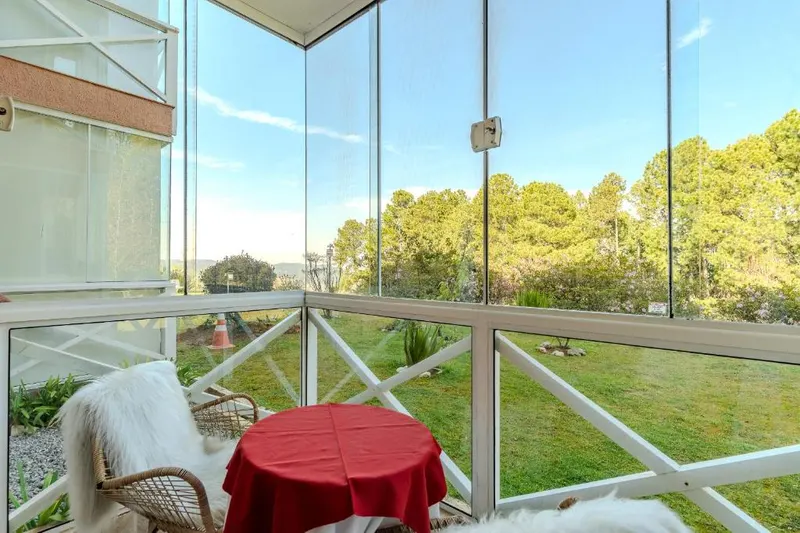 Apartamento Sobre As Nuvens: área externa, em Campos do Jordão