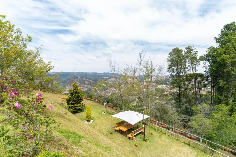 Apartamento Sobre As Nuvens: vista a partir, em Campos do Jordão