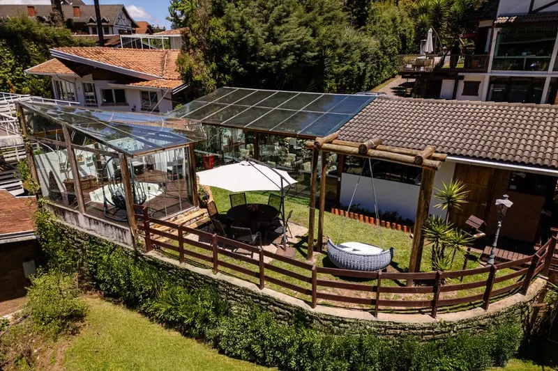 AppleHouse: área externa, em Campos do Jordão