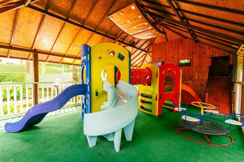 Espaço para crianças em Campos dos Holandeses Pousada (Campos do Jordão)