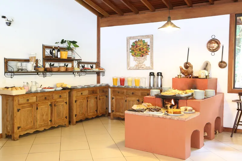 Café da manhã e refeições em Campos dos Holandeses Pousada (Campos do Jordão)