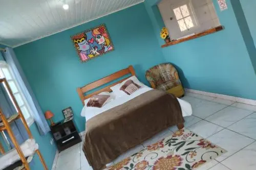 Cantinho Da Mi: quarto, em Campos do Jordão