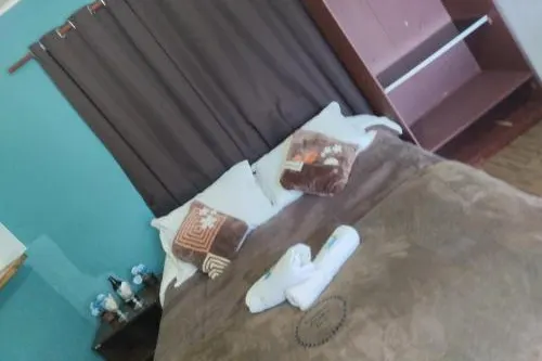 Cantinho Da Mi: quarto, em Campos do Jordão