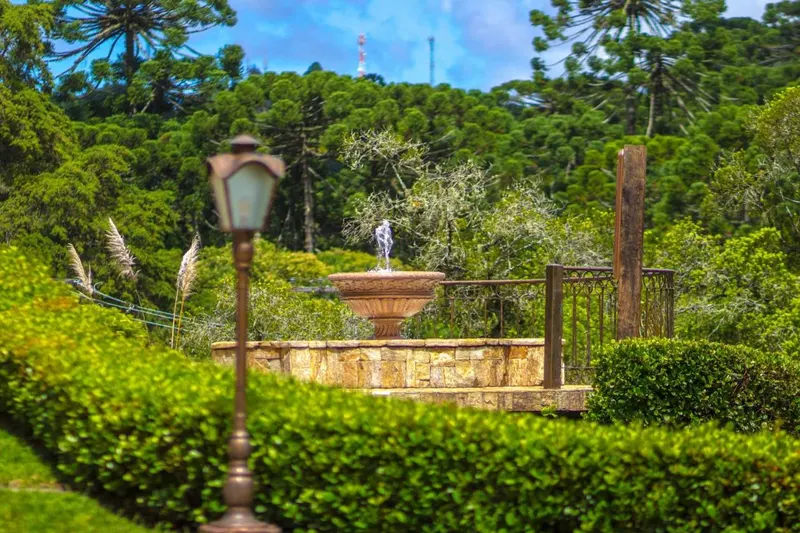Carballo Hotel & Spa: área externa, em Campos do Jordão