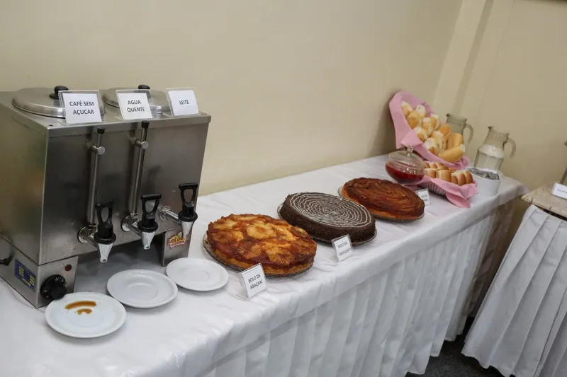 Café da manhã e refeições em Carlton Express - Antigo Plaza Hotel (São José dos Campos)