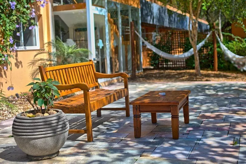 Carlton Plaza Baoba: área externa, em Taubaté