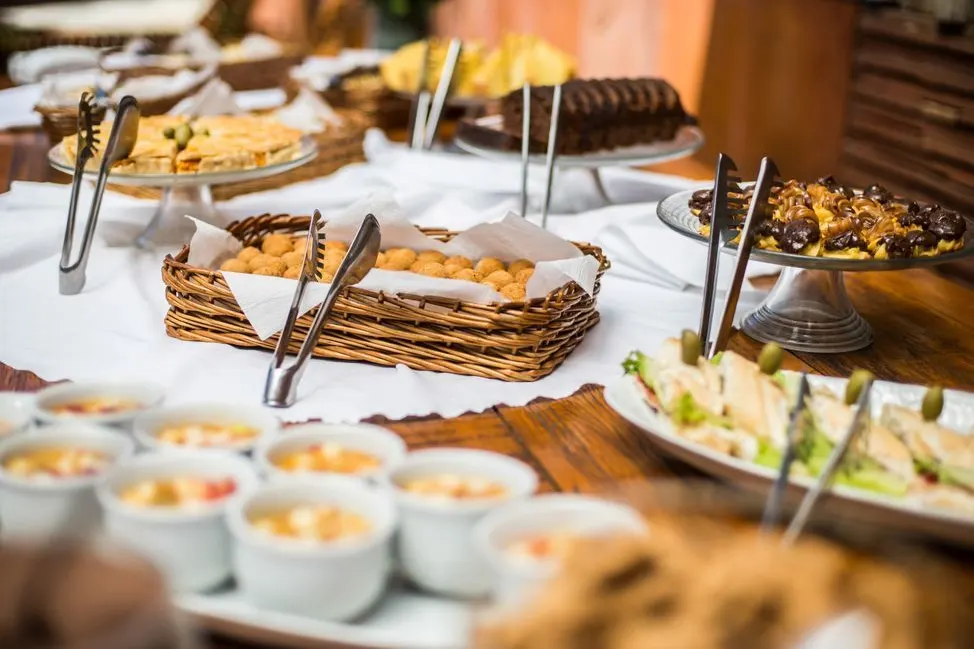 Café da manhã e refeições em Carlton Plaza Baoba (Taubaté)