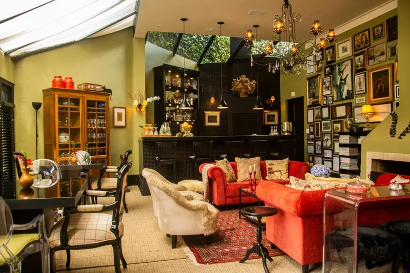 Casa Regaleira Hotel Boutique: área comum, em Campos do Jordão