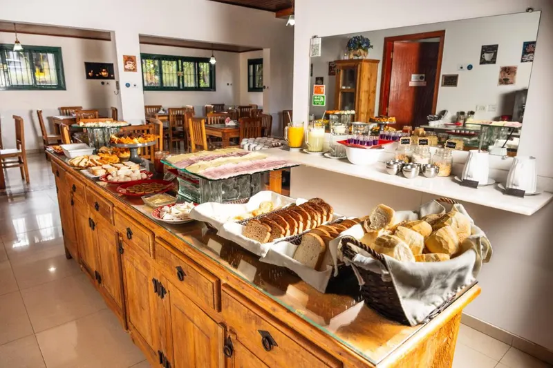 Café da manhã e refeições em Castelo Piazzale by Concavus (Campos do Jordão)