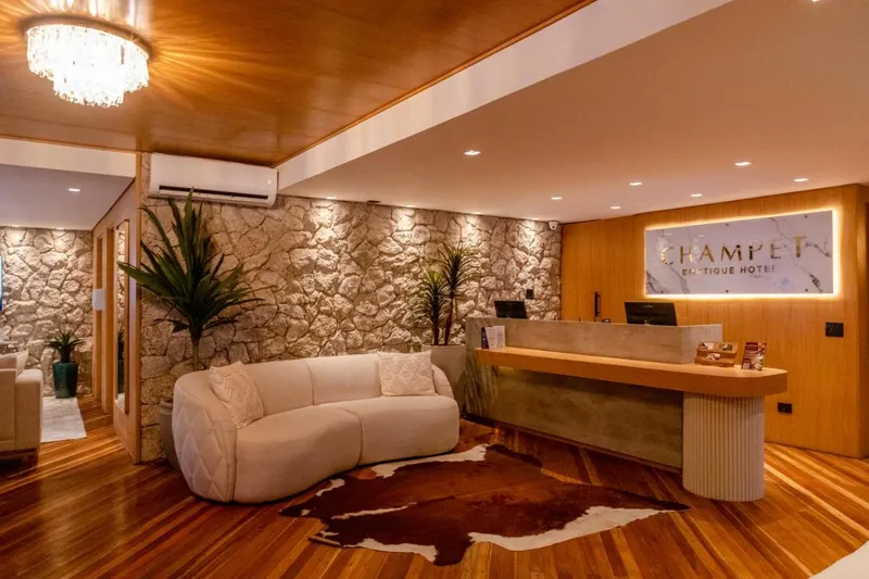 Champet Boutique Hotel: área comum, em Campos do Jordão