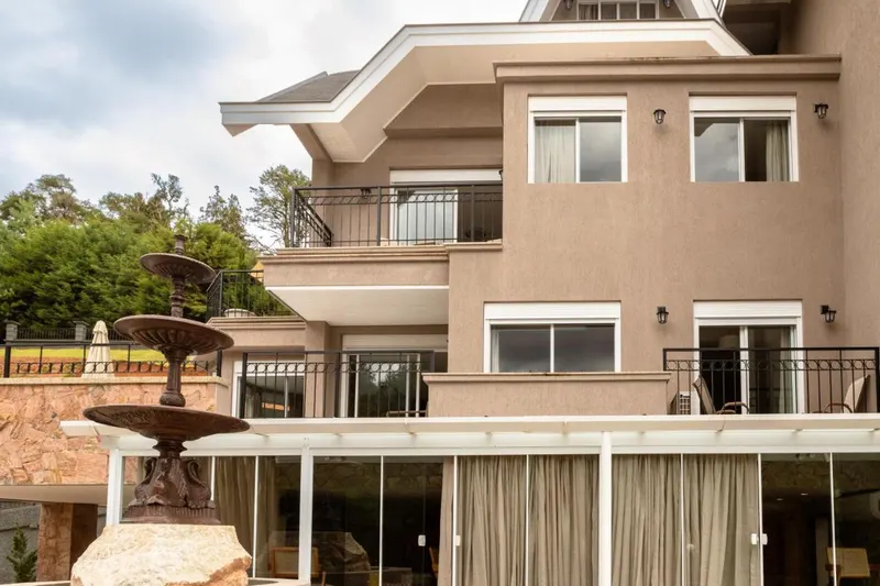 Champet Boutique Hotel: fachada, em Campos do Jordão