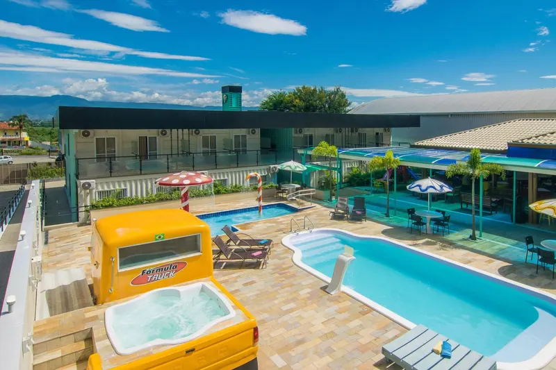 EcoMapp Hotel: piscina, em Aparecida
