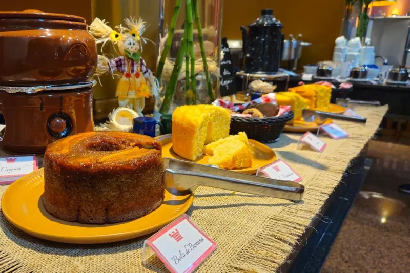 Café da manhã e refeições em Faro Hotel São José dos Campos (São José dos Campos)