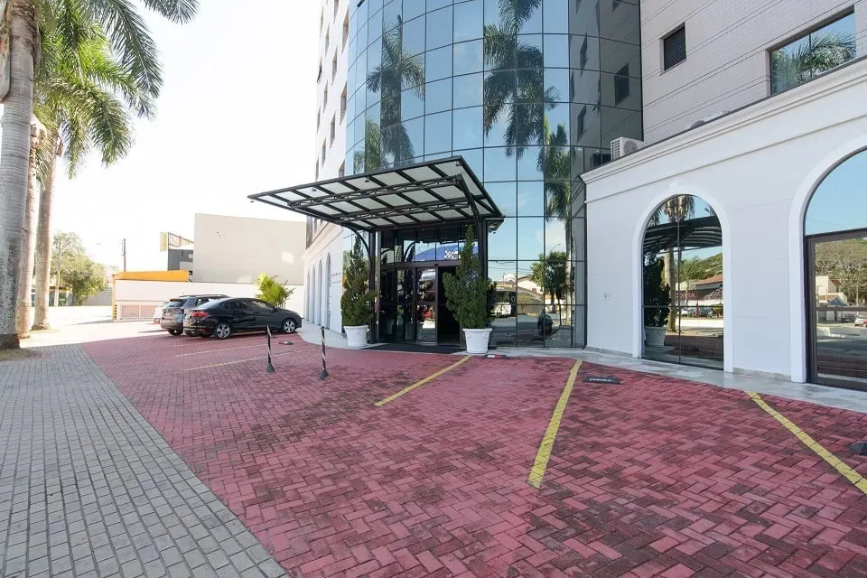 Faro Hotel Taubaté: fachada, em Taubaté