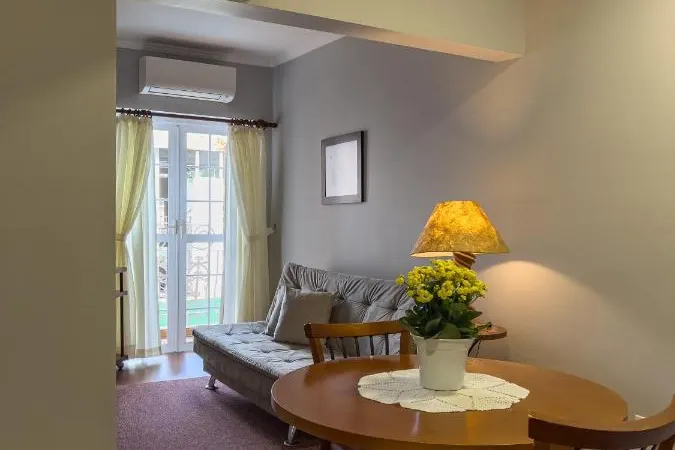 Flat Hotel Palazzo Reale: área comum, em Campos do Jordão