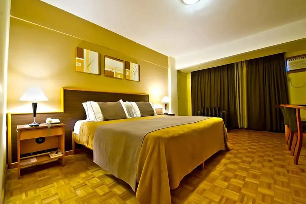 Quarto em Gran Continental Hotel (Taubaté)