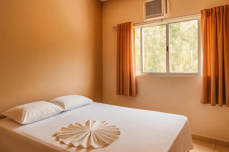 Quarto em Hotel Benfica (Aparecida)