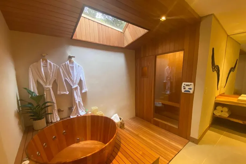 Banheiro em Hotel Boutique Quebra-Noz Conforto e Natureza (Campos do Jordão)