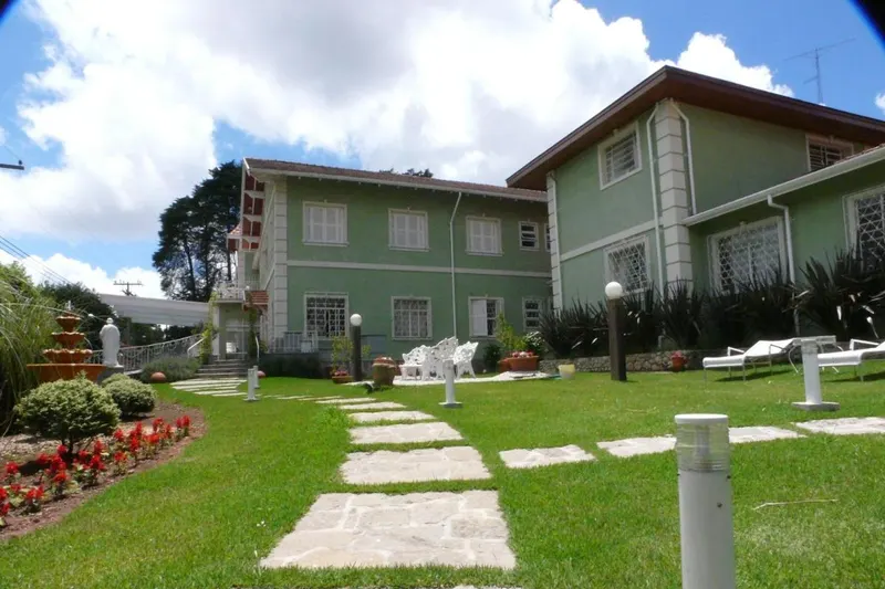 Hotel Casa São José: fachada, em Campos do Jordão