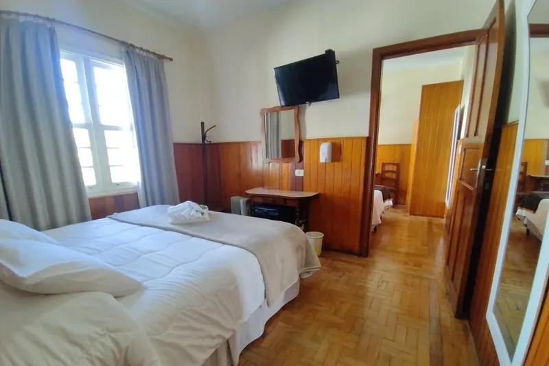 Quarto em Hotel Casa São José (Campos do Jordão)
