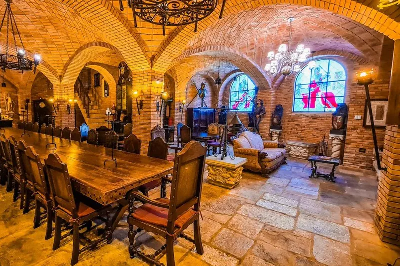Hotel Castelo Nacional Inn Campos do Jordão: área comum, em Campos do Jordão