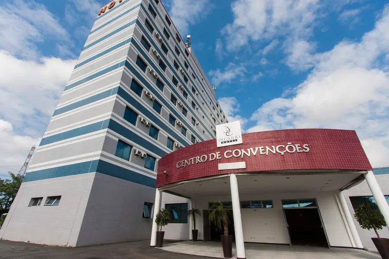 Hotel Di Giulio: fachada, em São José dos Campos
