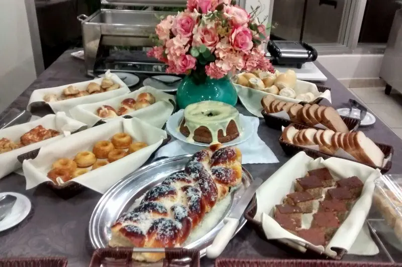 Café da manhã e refeições em Hotel Di Giulio (São José dos Campos)
