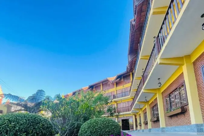 Hotel Garnier: área externa, em Campos do Jordão