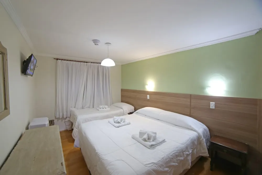 Quarto em Hotel JB (Campos do Jordão)