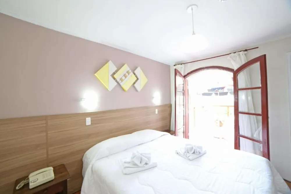 Quarto em Hotel JB (Campos do Jordão)