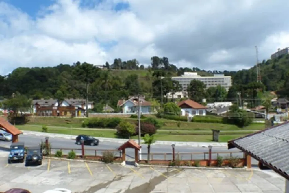 Hotel JB: vista a partir, em Campos do Jordão