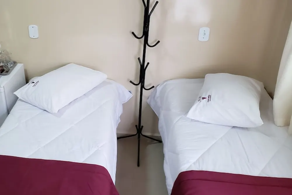 Quarto em Hotel Malbec (Aparecida)