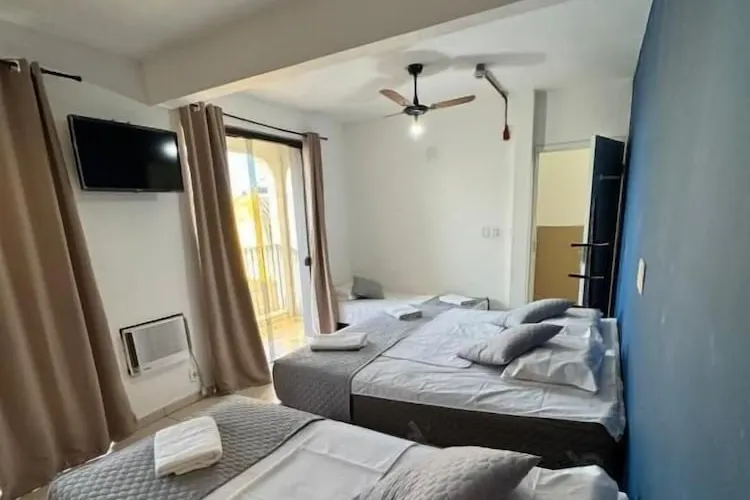 Quarto em Hotel Mao De Fatima (Aparecida)