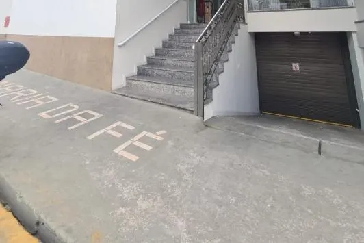 Hotel Maria da Fé: fachada, em Aparecida