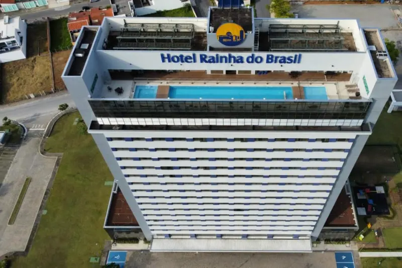 Hotel Rainha do Brasil: fachada, em Aparecida