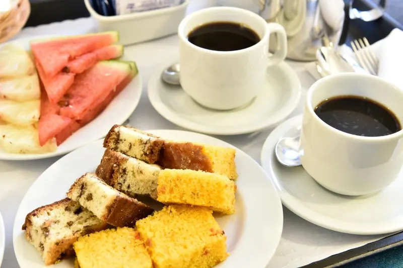 Café da manhã e refeições em Hotel Rainha do Brasil (Aparecida)