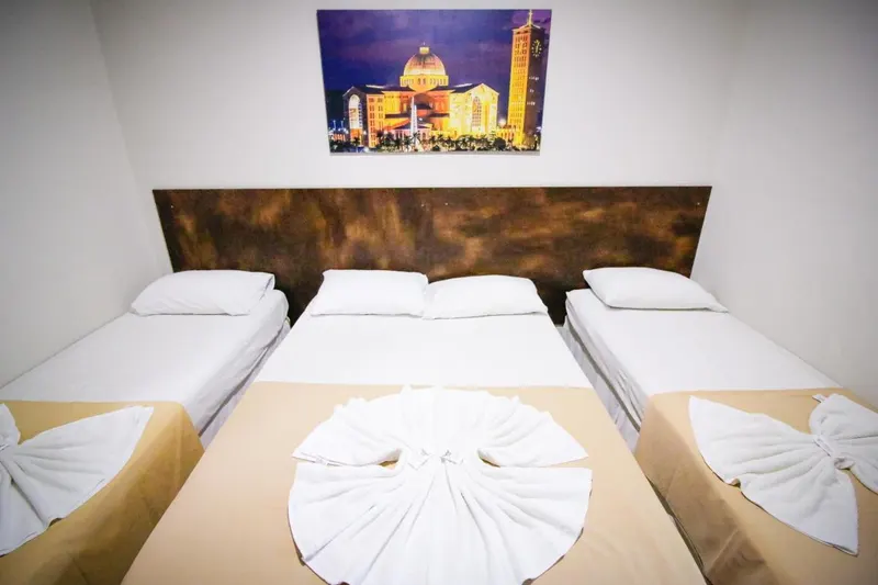 Quarto em Hotel San Rafain (Aparecida)