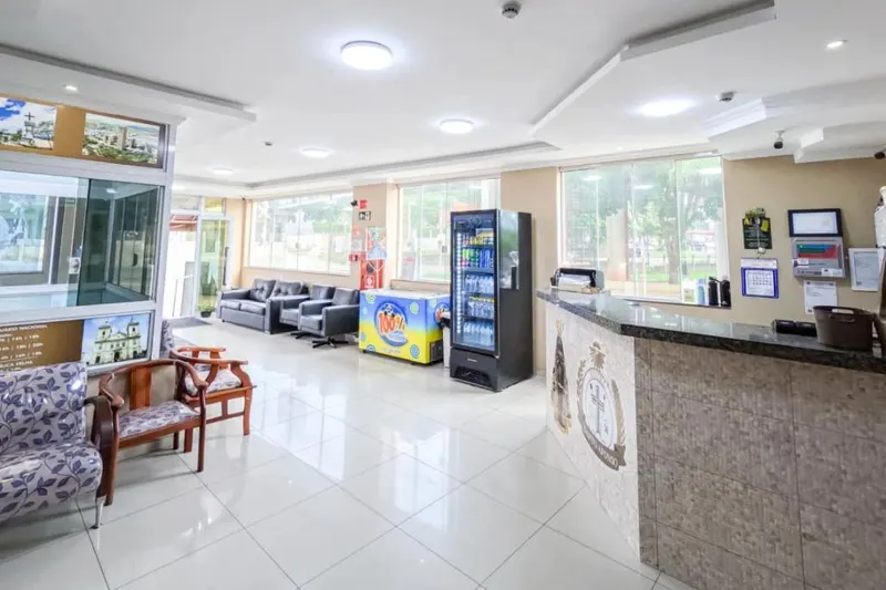 Hotel Santo Afonso: área comum, em Aparecida