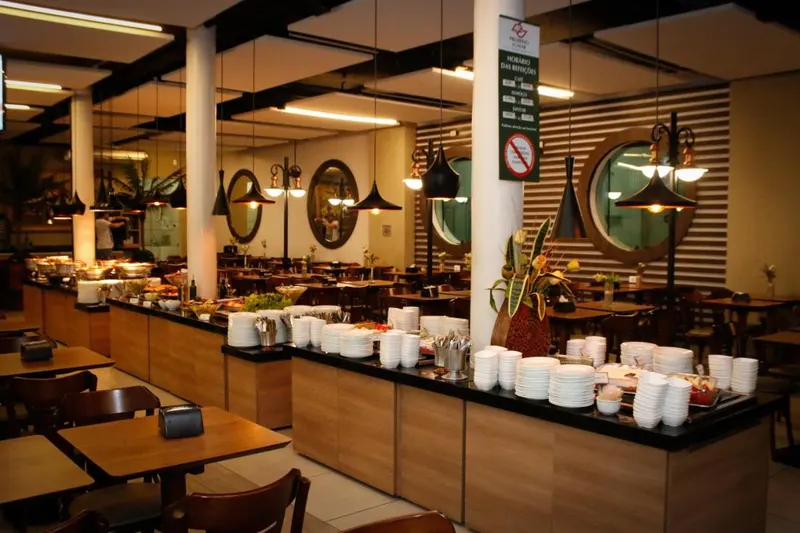 Café da manhã e refeições em Hotel Santo Graal (Aparecida)