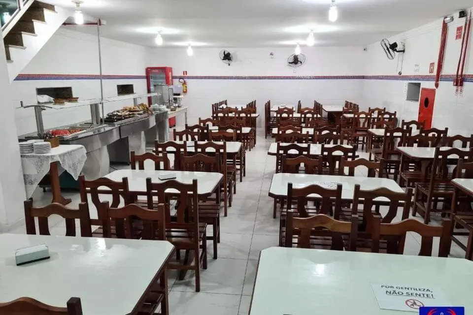 Hotel São Luiz Aparecida: café da manhã e refeições, em Aparecida