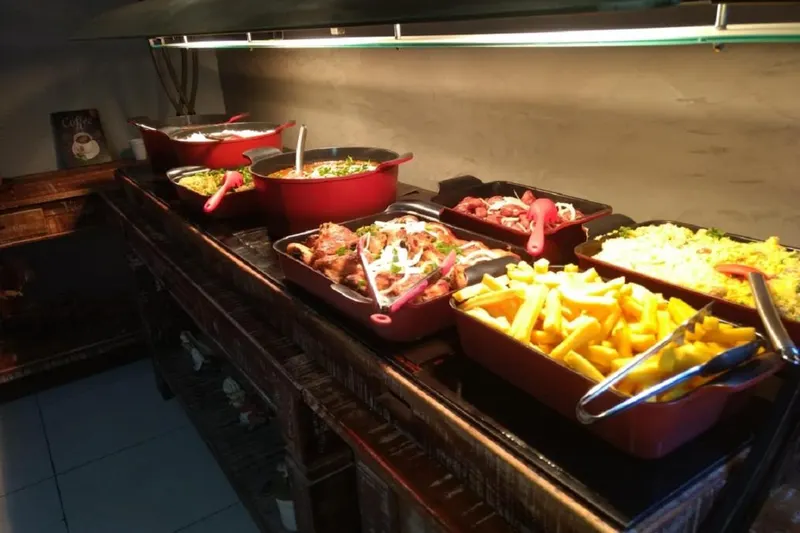Café da manhã e refeições em Hotel Umuarama (Aparecida)