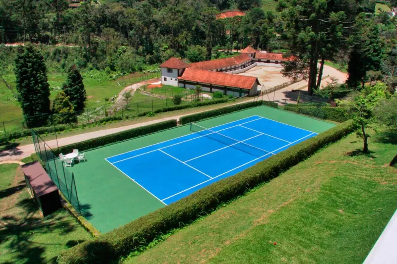 Hotel Vila Inglesa: fachada, em Campos do Jordão