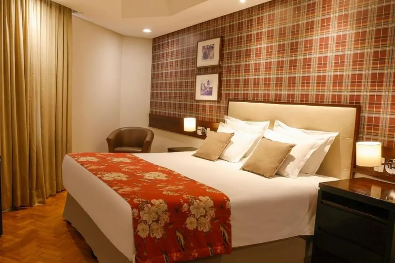Quarto em Hotel Vila Inglesa (Campos do Jordão)