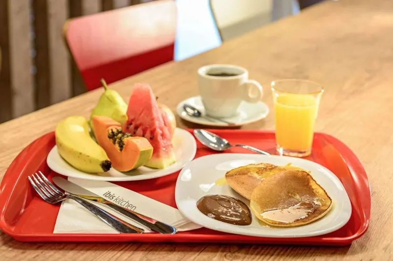 Café da manhã e refeições em ibis Jacareí (Jacareí)