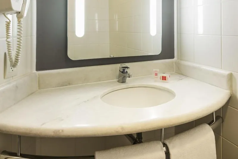 Banheiro em Ibis São José dos Campos Colinas (São José dos Campos)