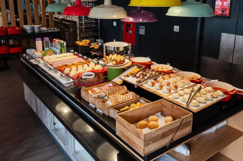Café da manhã e refeições em Ibis São José dos Campos Colinas (São José dos Campos)