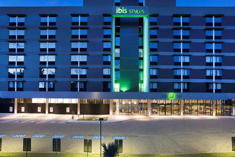 Ibis Styles Taubaté: fachada, em Taubaté