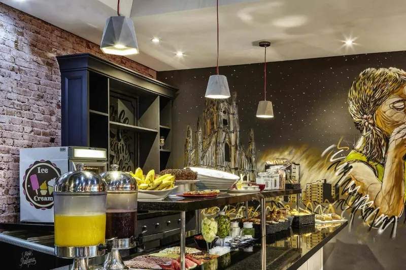 Café da manhã e refeições em Ibis Taubaté (Taubaté)
